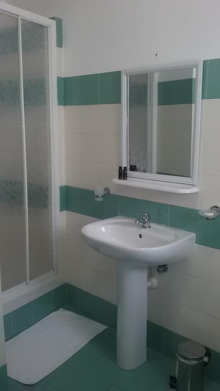 Da Marcello Hotel Генуа Екстериор снимка