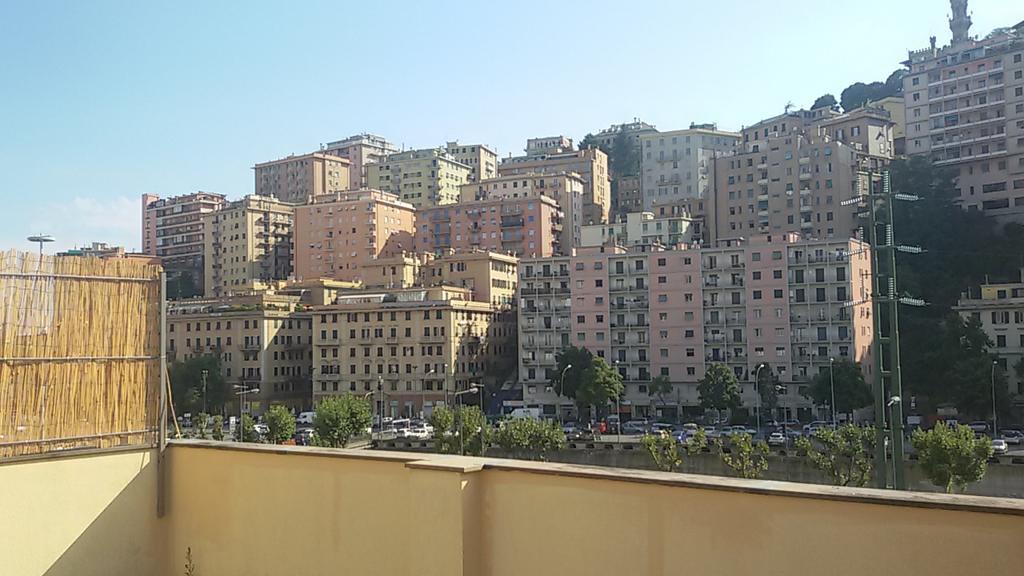 Da Marcello Hotel Генуа Екстериор снимка
