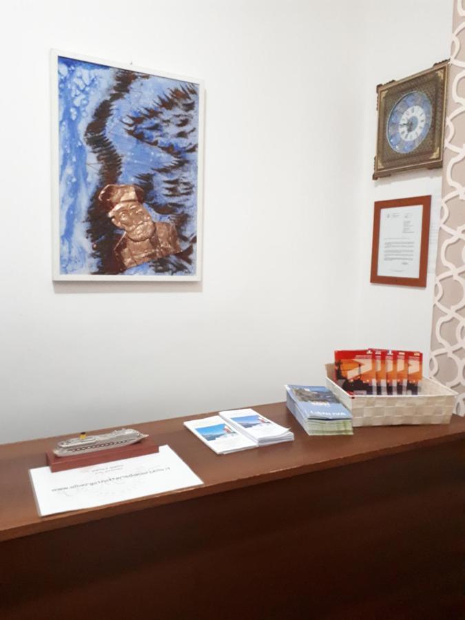 Da Marcello Hotel Генуа Екстериор снимка
